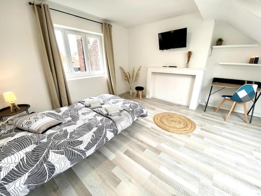 Newz2 - Centre-Ville - Tv - Wifi Calais Zewnętrze zdjęcie